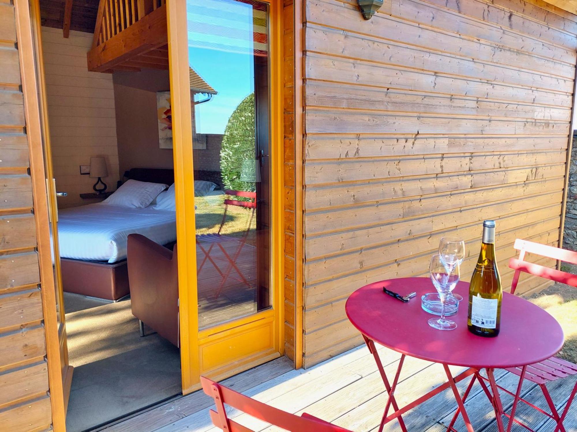 Domaine De La Haie Des Granges Menilles ภายนอก รูปภาพ