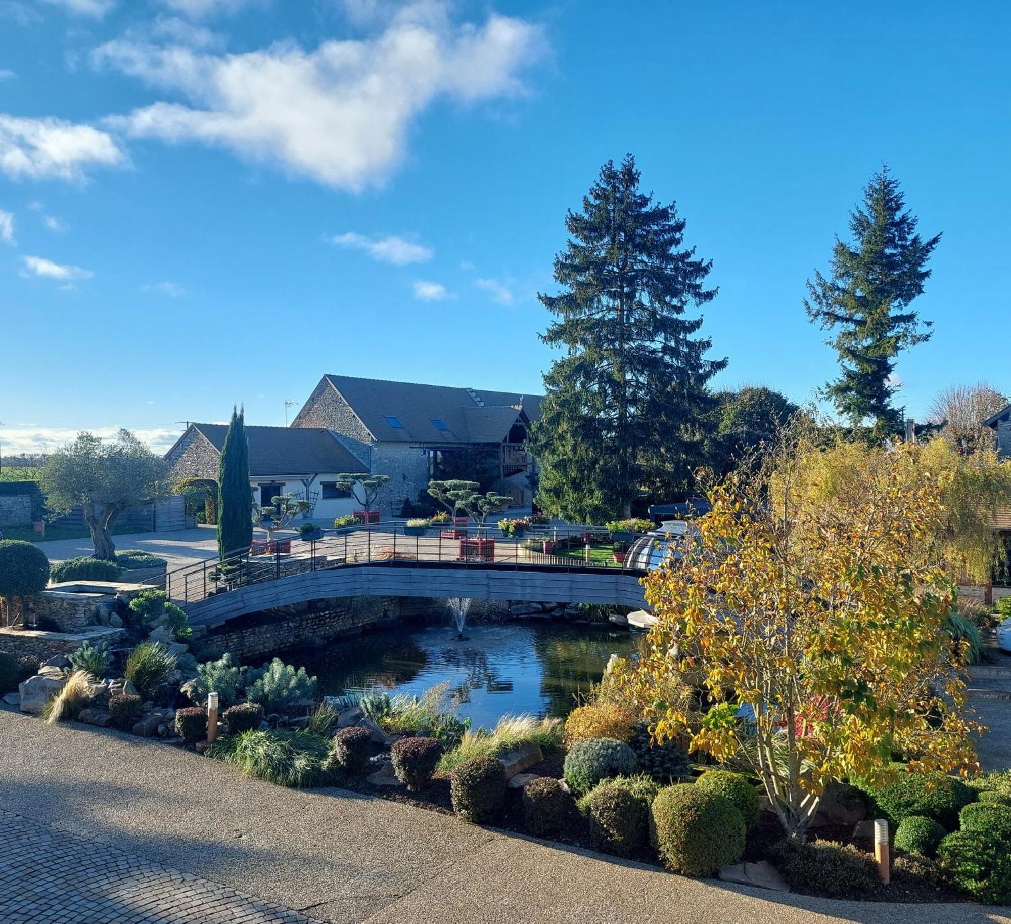 Domaine De La Haie Des Granges Menilles ภายนอก รูปภาพ